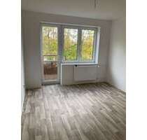 Wohnung zum Mieten in Neubrandenburg 218,00 € 29.08 m²