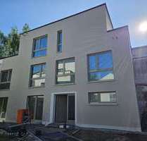 Haus zum Mieten in Leipzig 1.985,75 € 125.68 m²