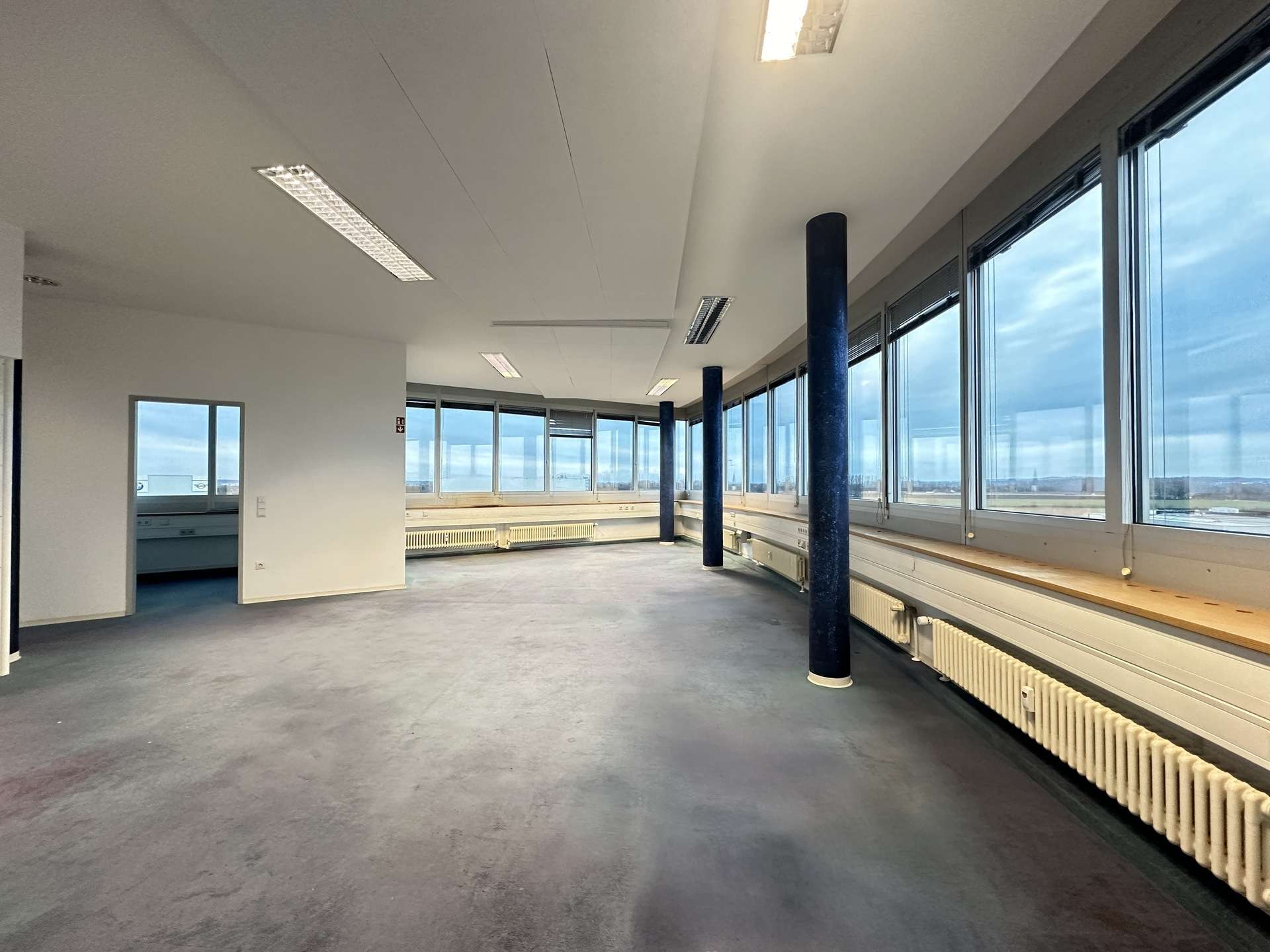 Büro in Augsburg 2.250,00 € 225.74 m²