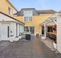 Haus zum Kaufen in Isernhagen 599.000,00 € 377 m²