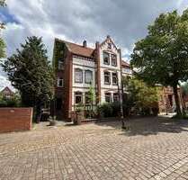 Haus zum Kaufen in Nienburg 458.000,00 € 318 m²