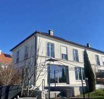 Haus zum Mieten in Hattenhofen 2.800,00 € 220 m²