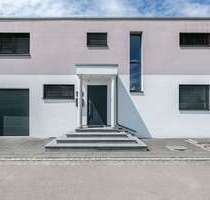 Haus zum Kaufen in Ulm Wiblingen 998.800,00 € 256.68 m² - Ulm / Wiblingen