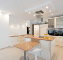 Wohnung zum Mieten in Bergisch Gladbach 2.093,00 € 182 m²