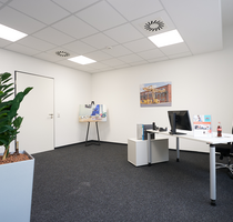 Büro in Hannover 350,00 € 12.01 m²