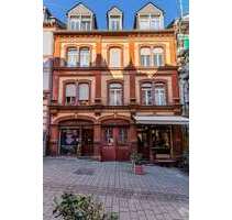 Haus zum Kaufen in Wiesbaden 2.100.000,00 € 797 m²