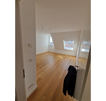 Wohnung zum Mieten in Berlin 2.100,00 € 82.76 m²