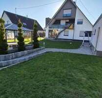Haus zum Kaufen in Königsbrunn 1.550.000,00 € 320 m²