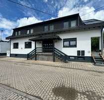 Haus zum Mieten in Kettig 6.000,00 € 250 m²