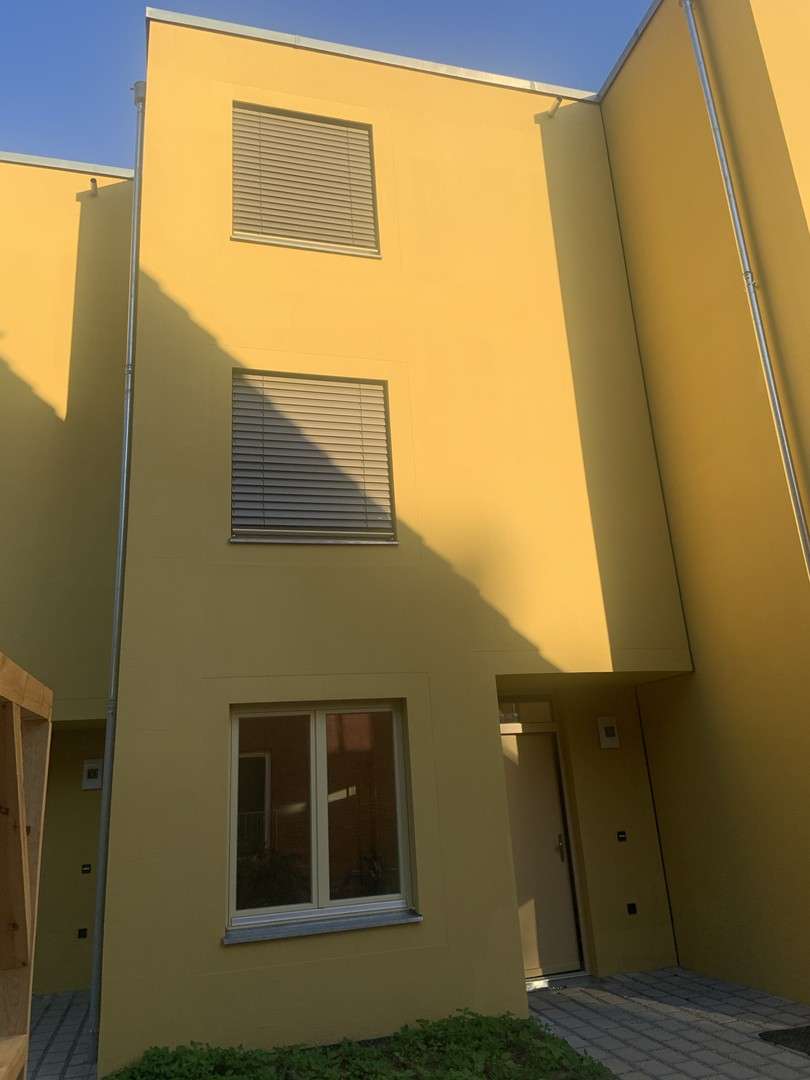 Haus zum Mieten in Berlin 2.480,00 € 137.47 m²