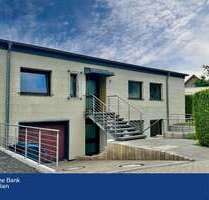 Haus zum Kaufen in Lage 389.000,00 € 196.41 m²