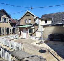 Haus zum Kaufen in Stromberg 256.000,00 € 246.86 m²