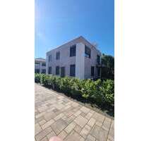 Haus zum Mieten in Berlin 4.334,00 € 197 m²