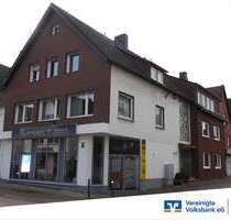 Haus zum Kaufen in Nieheim 310.000,00 € 350 m²