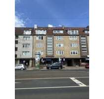 Haus zum Kaufen in Düsseldorf 2.150.000,00 € 674 m²