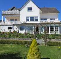Haus zum Kaufen in Usingen 890.000,00 € 416 m²