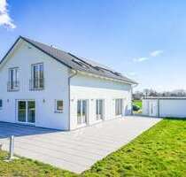 Haus zum Kaufen in Bedburg 799.000,00 € 210 m²