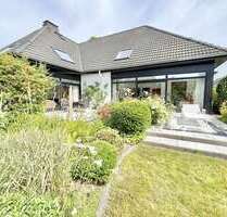 Haus zum Kaufen in Heikendorf 932.000,00 € 259.98 m²