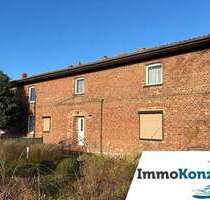 Haus zum Kaufen in Neuendorf B Janow 119.000,00 € 311 m² - Neuendorf B / Janow