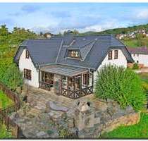 Haus zum Kaufen in Bad Emstal 370.000,00 € 222.69 m²