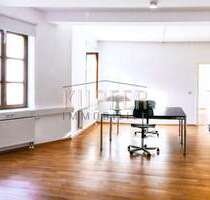 Büro in Erlangen 1.220,00 € 140 m²