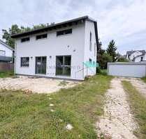 Haus zum Kaufen in Lonsee 750.000,00 € 163 m²