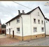 Haus zum Kaufen in Bogel 185.000,00 € 209 m²