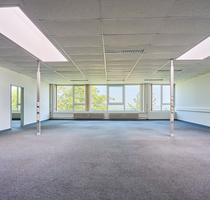 Büro in Ludwigsburg 2.641,00 € 440 m²