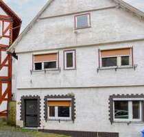 Haus zum Kaufen in Neukirchen 67.000,00 € 145 m²