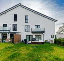 Haus zum Kaufen in Schwalbach 1.399.000,00 € 182 m²