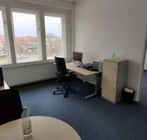 Büro in Stendal 230,00 € 32 m² - 230,00 EUR Kaltmiete, ca.  32,00 m² in Stendal (PLZ: 39576)