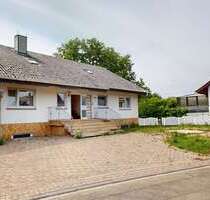 Haus zum Kaufen in Bühl Oberbruch 339.000,00 € 240 m² - Bühl / Oberbruch