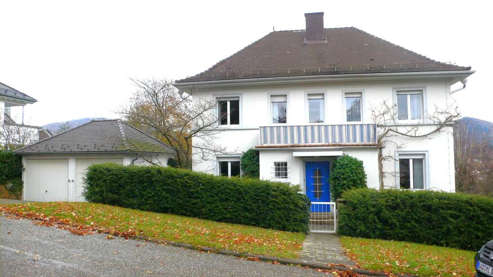 Haus zum Mieten in Baden-Baden 3.500,00 € 210 m²