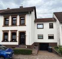 Haus zum Kaufen in Nalbach Piesbach 279.000,00 € 200 m² - Nalbach / Piesbach