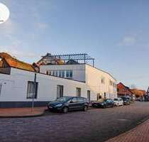 Haus zum Kaufen in Wunstorf 950.000,00 € 560 m²
