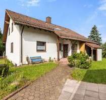 Haus zum Kaufen in Dobel 565.000,00 € 213 m²