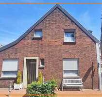 Haus zum Kaufen in Moers 299.000,00 € 123.45 m²