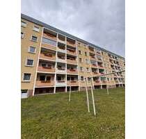 Wohnung zum Kaufen in Hohenstein-Ernstthal 49.000,00 € 65.85 m²