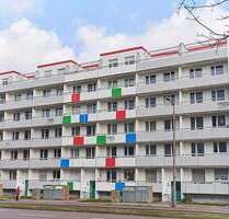 Wohnung zum Mieten in Halle (Saale) 241,00 € 32.32 m²