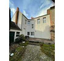 Haus zum Mieten in Eichenbarleben 840,00 € 135 m²