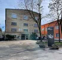 Büro in Augsburg 3.550,00 € 625.45 m²