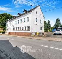 Haus zum Kaufen in Bogel 410.000,00 € 303.76 m²