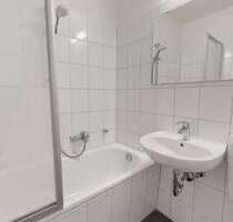 Wohnung zum Mieten in Halle 372,00 € 57.17 m²