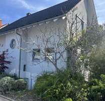 Haus zum Kaufen in Altrip 798.000,00 € 200 m²