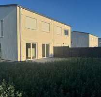 Haus zum Mieten in Friedersdorf 1.700,00 € 102 m²