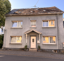 Haus zum Kaufen in Herschbach 75.000,00 € 180 m²