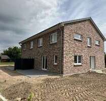 Haus zum Mieten in Hammoor 1.900,00 € 140.58 m²