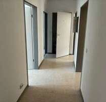 Wohnung zum Mieten in Naumburg (Saale) 504,00 € 79.99 m²