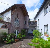 Haus zum Kaufen in Düsseldorf 895.000,00 € 273 m²