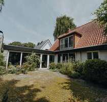 Haus zum Kaufen in Bad Schwartau 575.000,00 € 140.21 m²